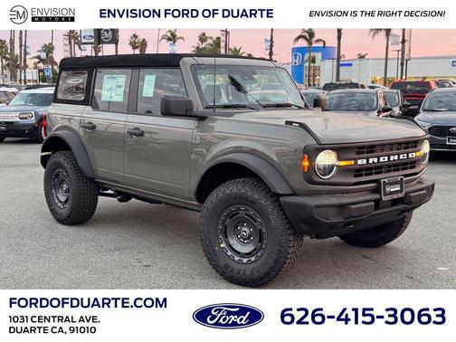 2025 Ford Bronco Base