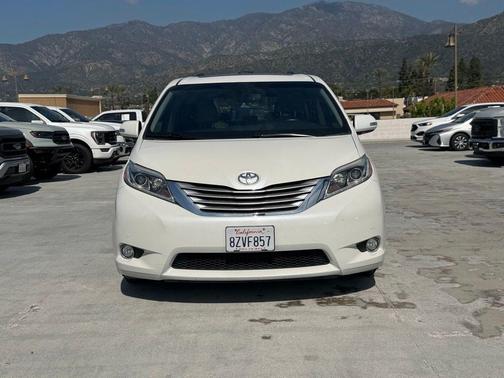 2017 Toyota Sienna Limited