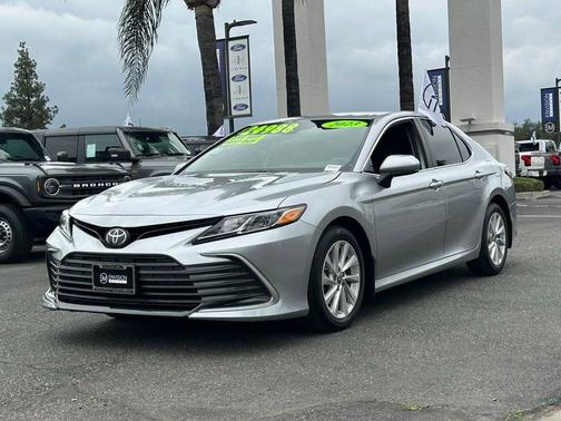 2023 Toyota Camry LE