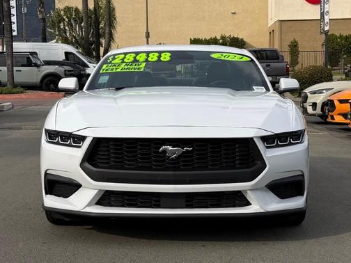 2024 Ford Mustang EcoBoost Premium