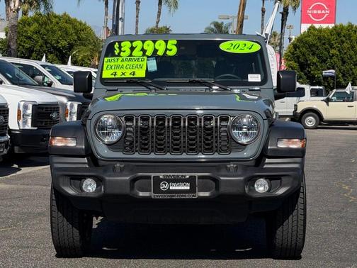 Anvil Clearcoat 2024 Jeep Wrangler Sport