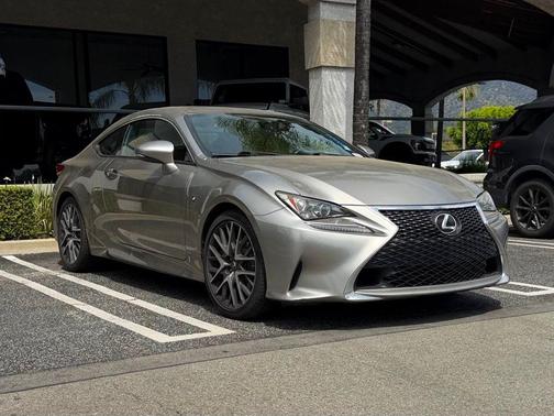 2016 Lexus RC 200t Base