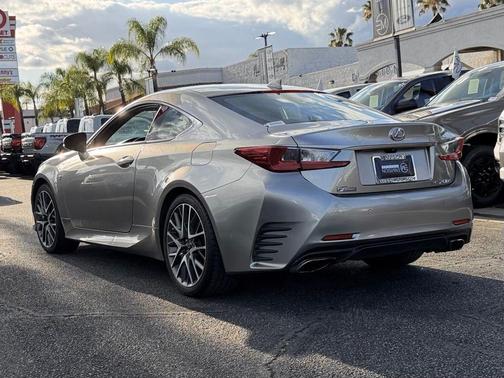 2016 Lexus RC 200t Base
