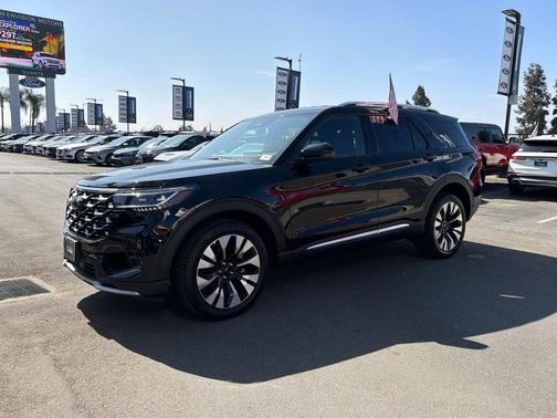 Black Metallic 2026 Ford Explorer Platinum