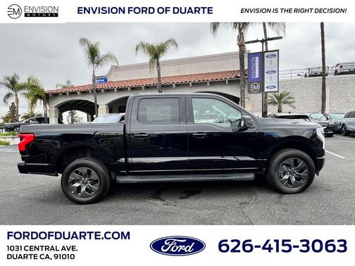 2025 Ford F-150 Lightning Flash
