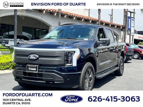 2025 Ford F-150 Lightning Flash