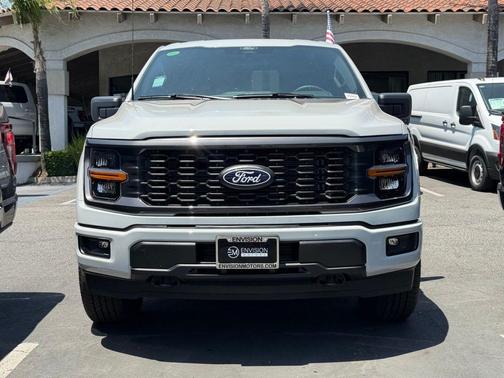 Avalanche 2026 Ford F-150 STX