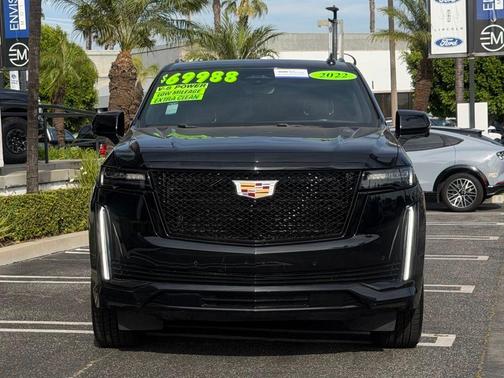 2022 Cadillac Escalade ESV Sport