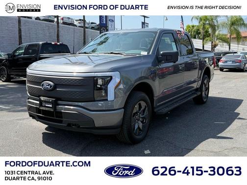 2025 Ford F-150 Lightning Flash