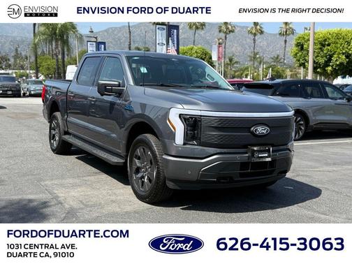 2025 Ford F-150 Lightning Flash