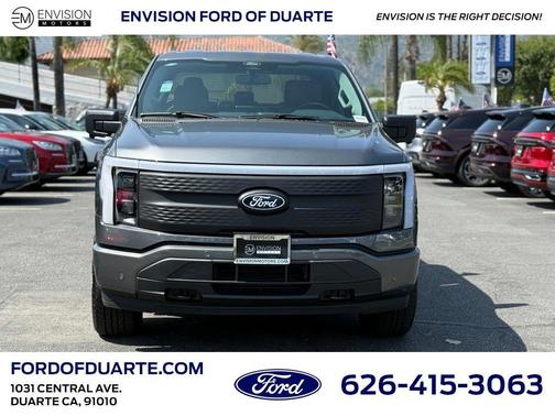 2025 Ford F-150 Lightning Flash