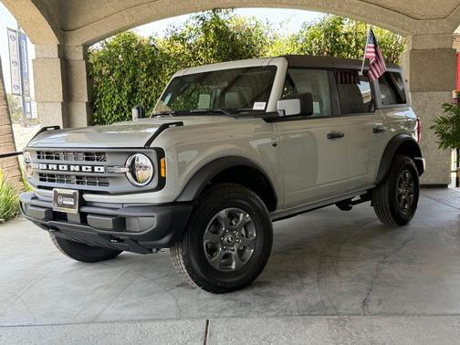 Avalanche 2026 Ford Bronco Big Bend