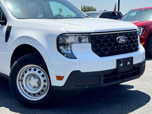 Oxford White 2026 Ford Maverick XL