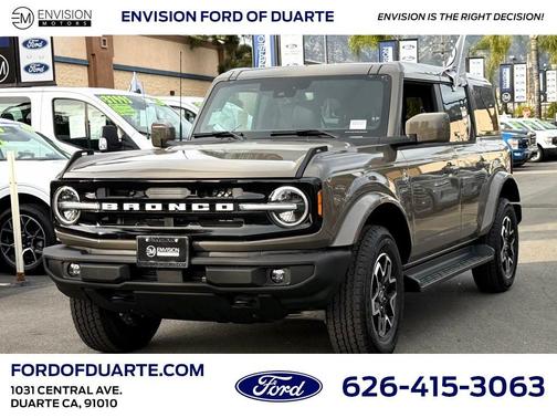 2025 Ford Bronco Outer Banks