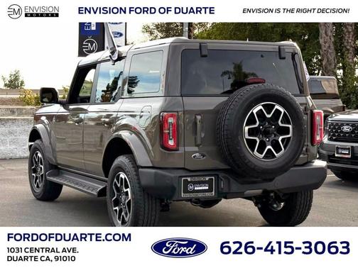 2025 Ford Bronco Outer Banks