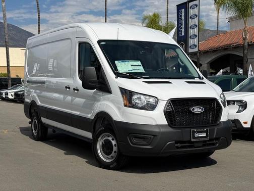 Oxford White 2026 Ford Transit-250 Base