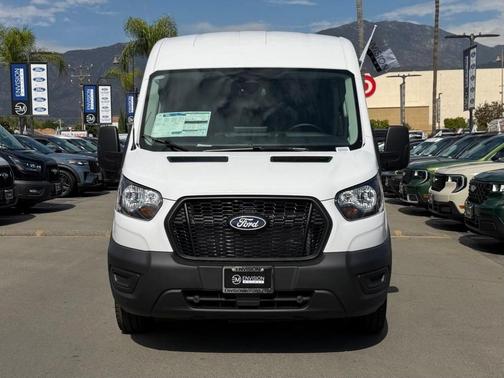 Oxford White 2026 Ford Transit-250 Base