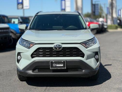 2021 Toyota RAV4 XLE
