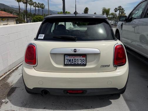 2015 MINI Hardtop Cooper