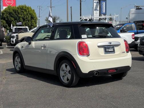 2015 MINI Hardtop Cooper