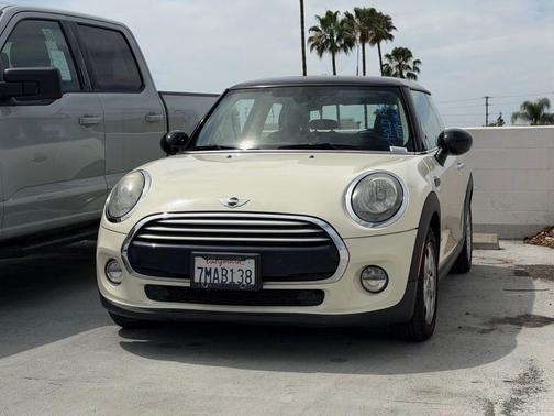 2015 MINI Hardtop Cooper