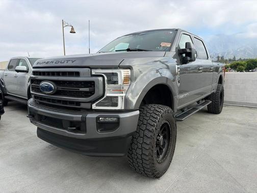 Gray Metallic 2022 Ford F-250 Lariat