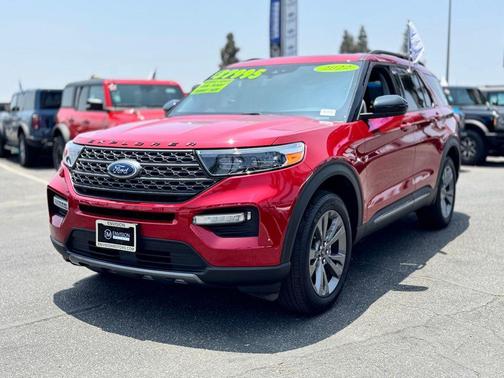 2022 Ford Explorer XLT