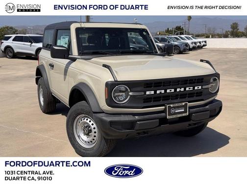 Desert Sand 2026 Ford Bronco Base