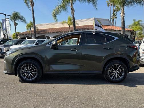 2023 Lexus NX 350h Premium