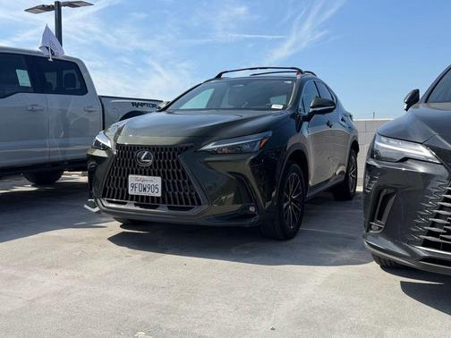 2023 Lexus NX 350h Premium