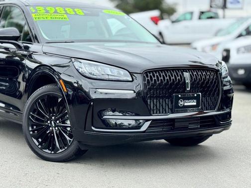 2024 Lincoln Corsair Premiere