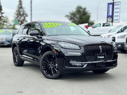 2024 Lincoln Corsair Premiere