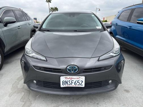 2020 Toyota Prius LE