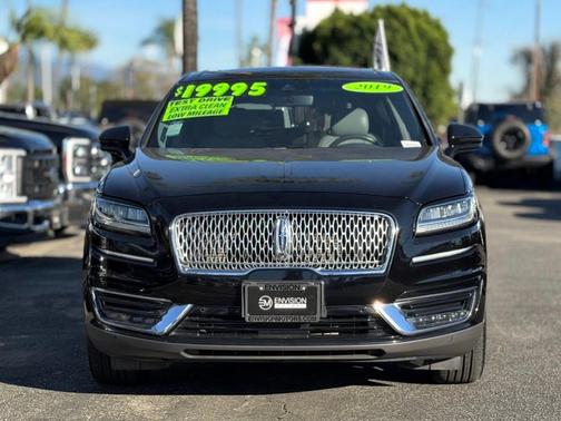 2019 Lincoln Nautilus Reserve