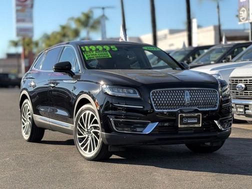 2019 Lincoln Nautilus Reserve