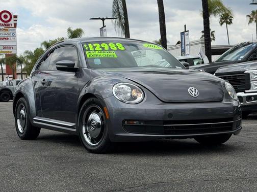 Black Uni 2013 Volkswagen Beetle 2.5L