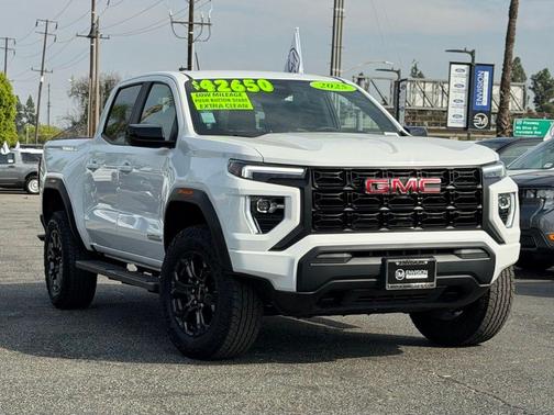 2025 GMC Canyon Elevation
