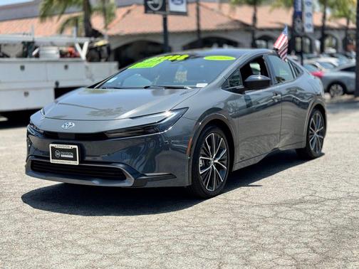 2024 Toyota Prius XLE