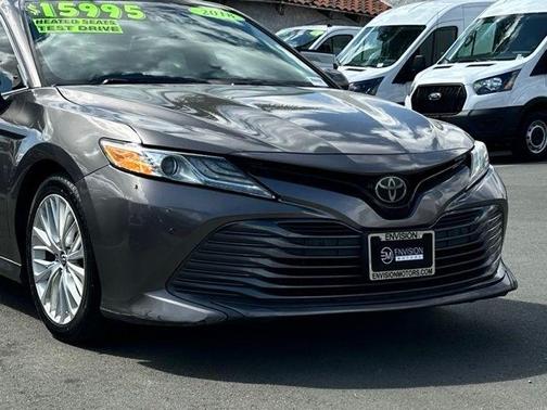 2018 Toyota Camry XLE