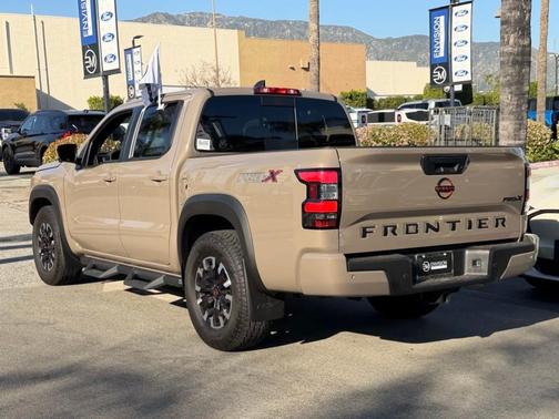 2024 Nissan Frontier PRO-X