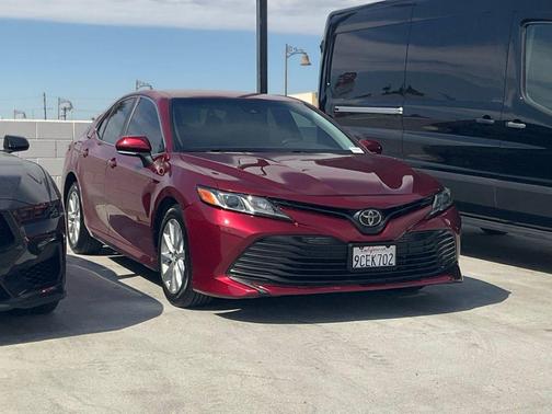 2019 Toyota Camry LE