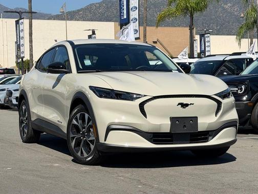 Desert Sand 2026 Ford Mustang Mach-E Select