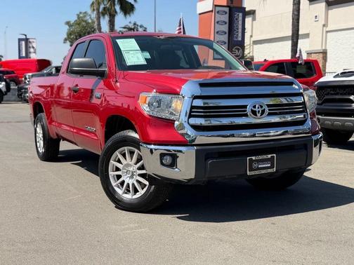 Barcelona Red Metallic 2017 Toyota Tundra SR5