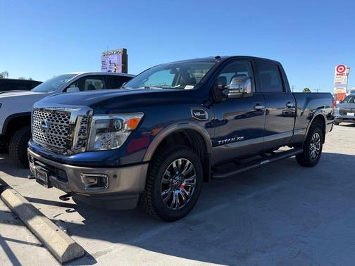 2017 Nissan Titan XD Platinum Reserve
