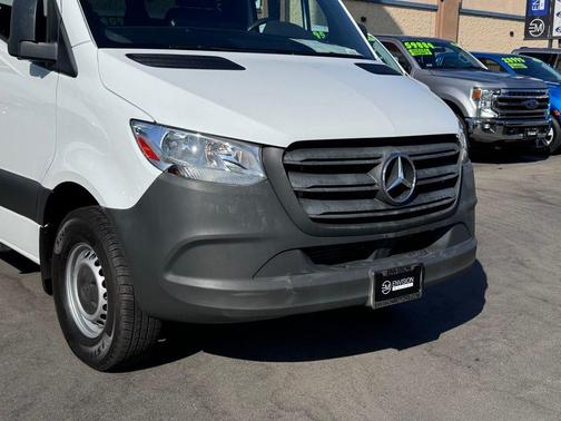 2020 Mercedes-Benz Sprinter 2500 High Roof
