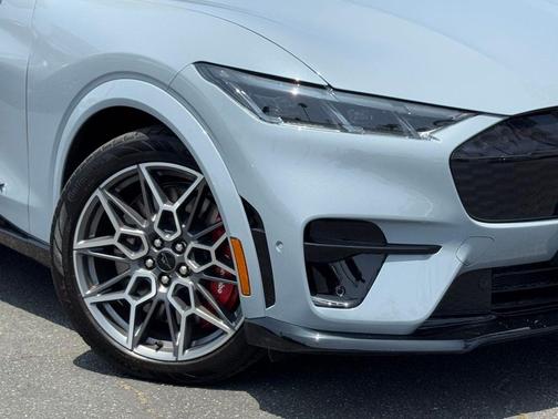 2024 Ford Mustang Mach-E GT