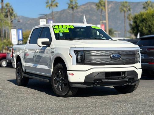 2023 Ford F-150 Lightning LARIAT