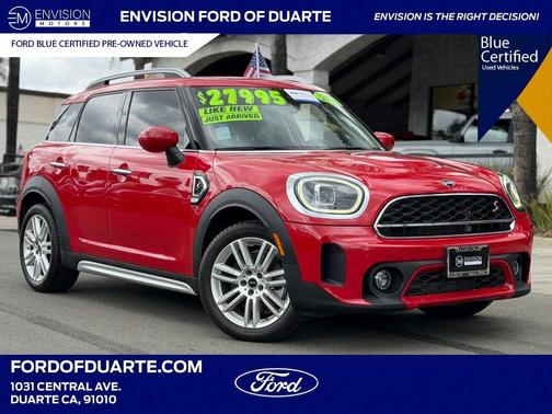 Chili Pepper Red 2024 MINI Countryman Cooper S