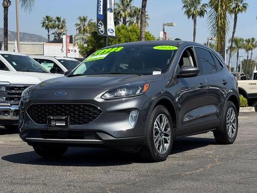 Gray Metallic 2022 Ford Escape SEL