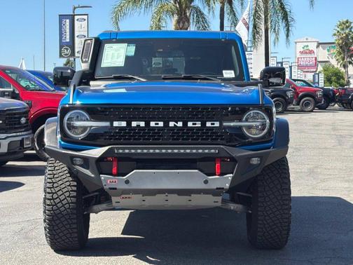Blue Metallic 2021 Ford Bronco Wildtrak